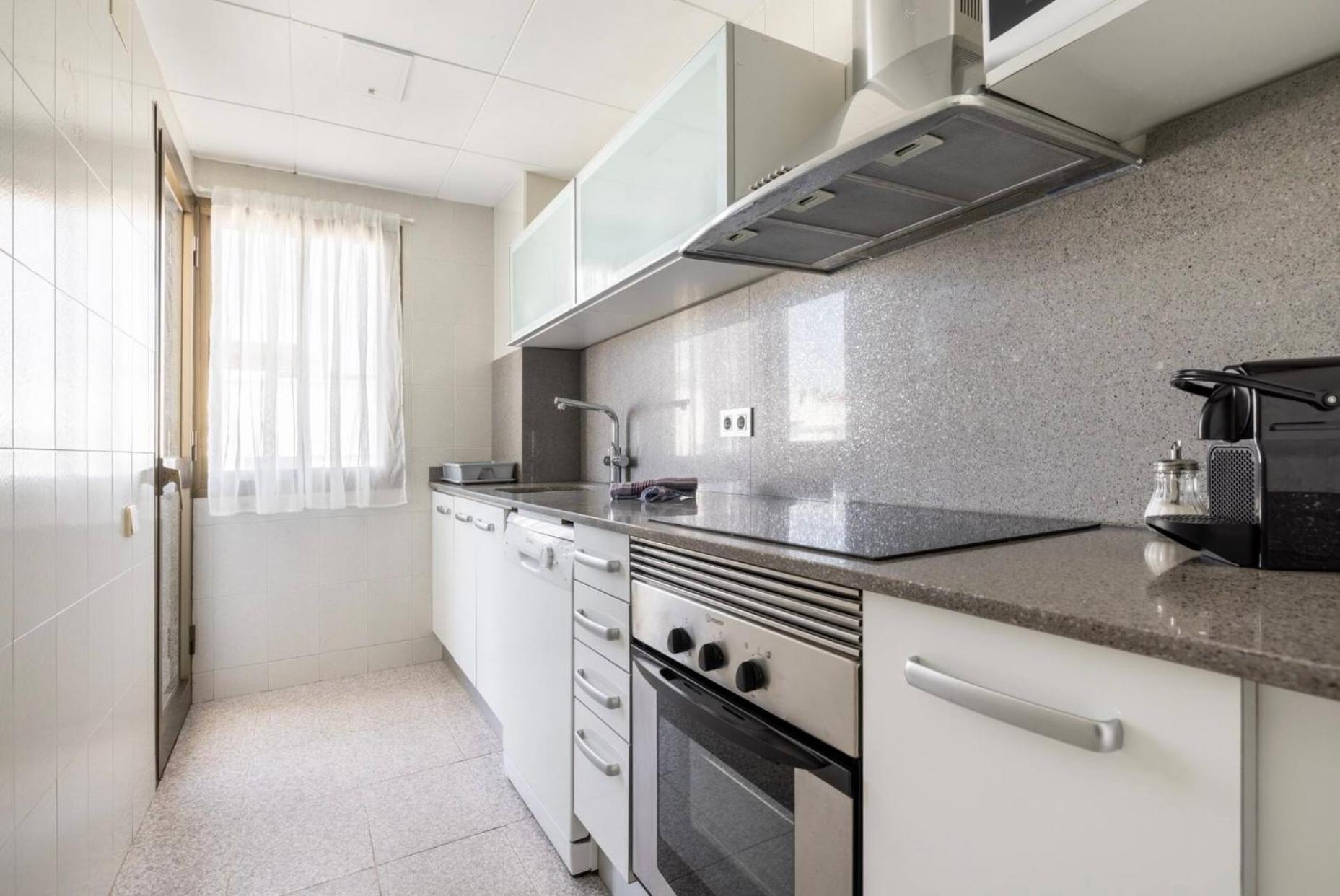Beach Apartment In Калафелл Экстерьер фото